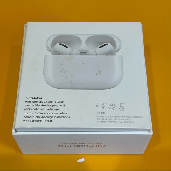 Apple AirPod pro Empty Box With Booklet Model Box Only - Picture 5 of 10